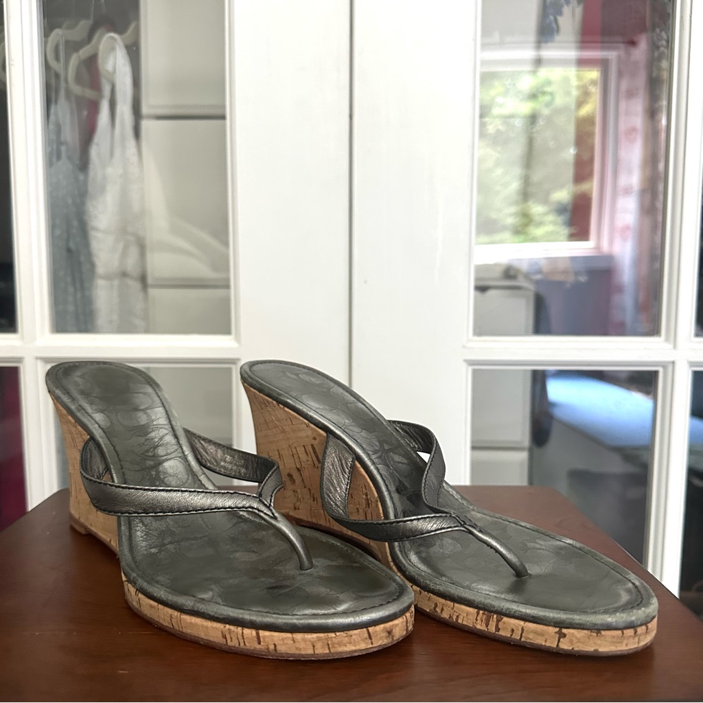 Coach Authentic Vintage Y2k Thong Sandal Wedges